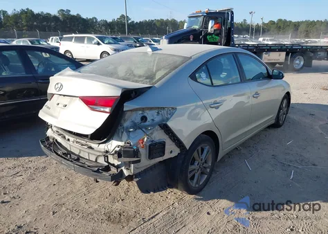 2018 Hyundai Elantra Sel z USA, uszkodzony, nr VIN 5NPD84LF4JH359499